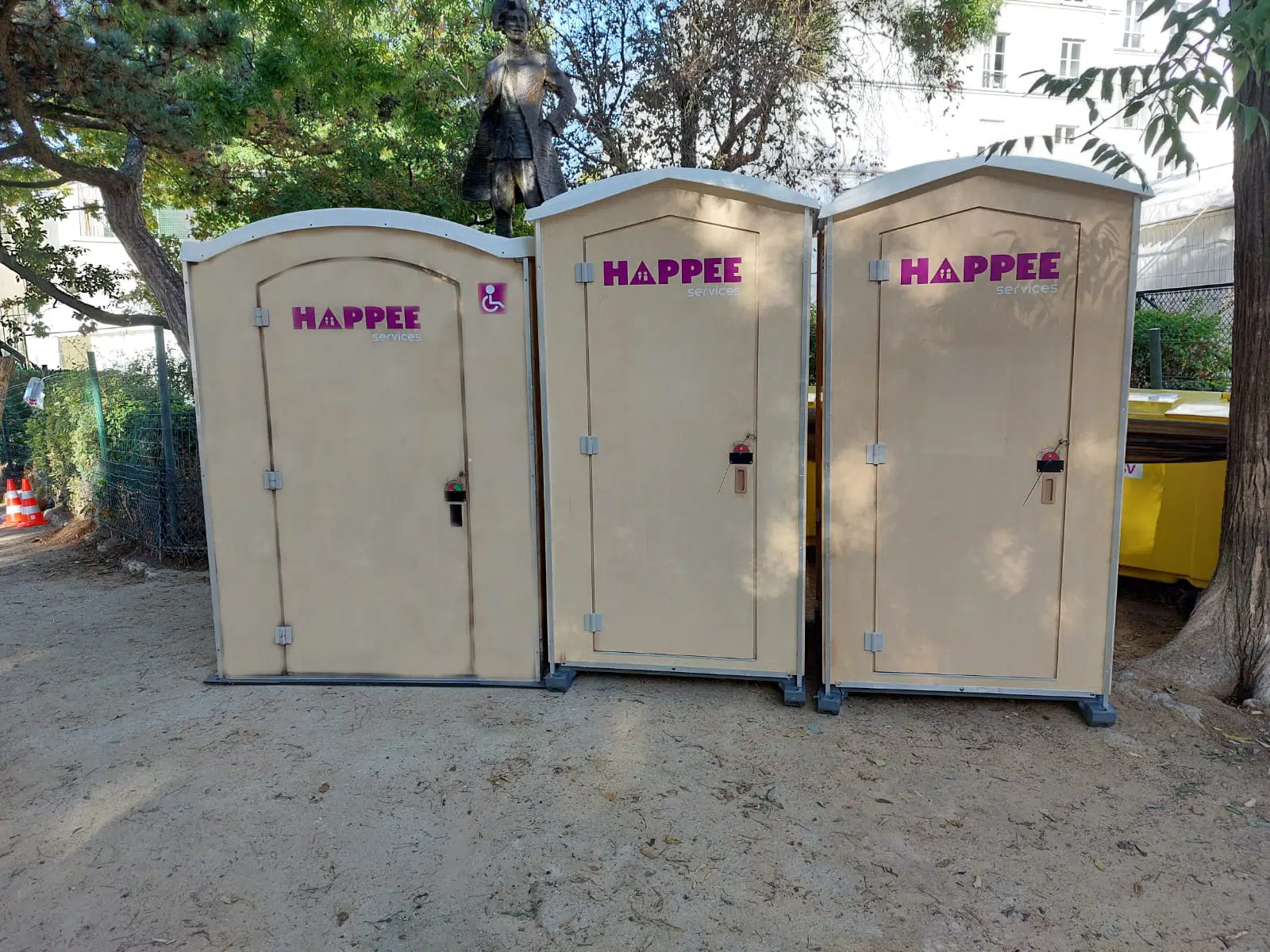 Toilettes sèches bois
